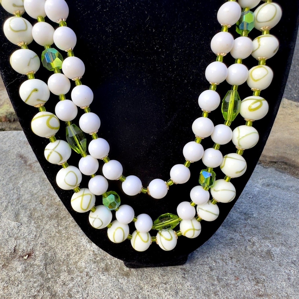 Vintage Three Strands Glass Beads Necklace MCM 18" Japan SPRING White & Green